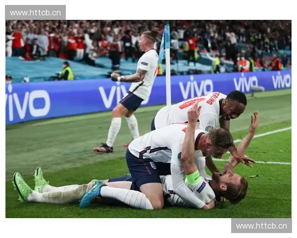 英格兰足球联赛小游戏玩法大揭秘：打造属于你的冠军梦队